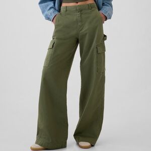 GAP Green Cargo Pants (US 12)
